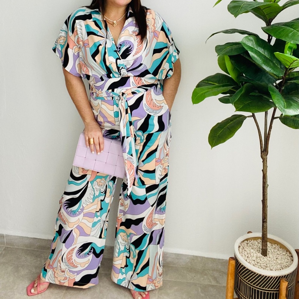 Printed crop top w/pants set